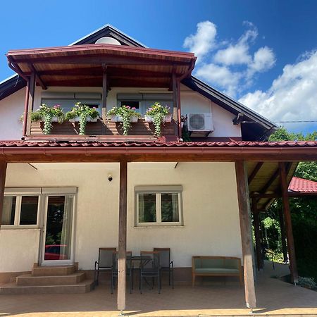 Guesthouse Abrlic Selište Drežničko Zewnętrze zdjęcie