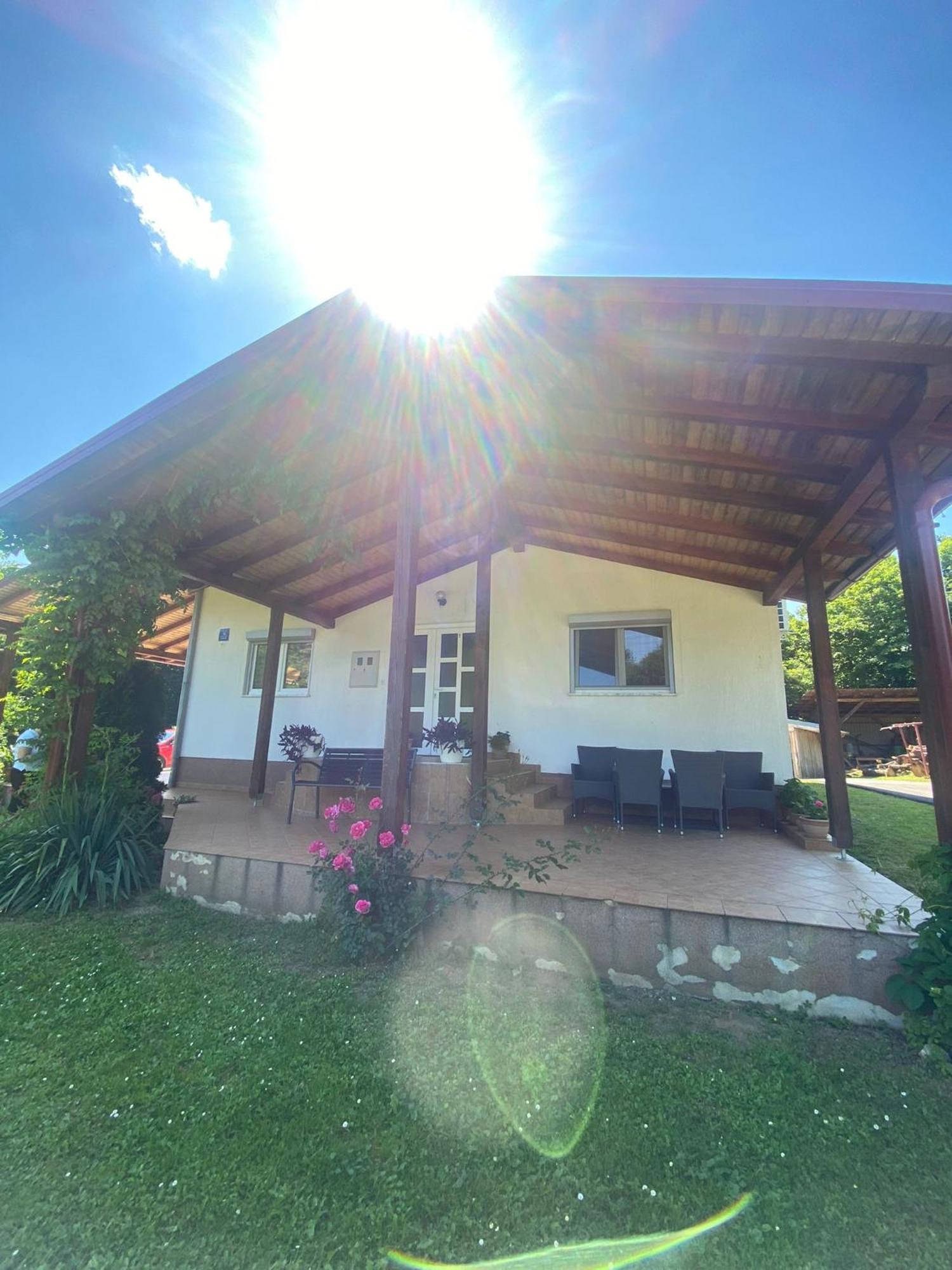 Guesthouse Abrlic Selište Drežničko Zewnętrze zdjęcie